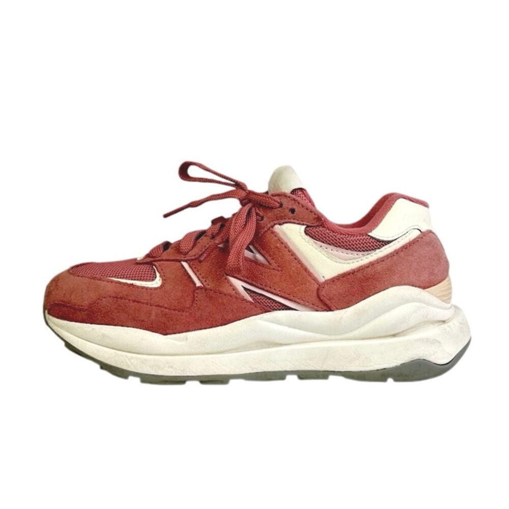New Balance Henna Oyster Pink Suede Mesh Low Top Lace Up Sneakers Shoes Size 6
